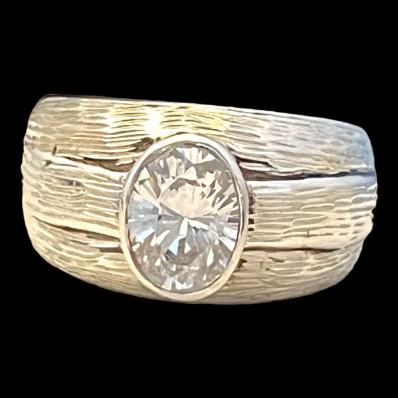 Vintage Ring Size 8 Textured Sterling Silver Engagement Ring CZ New 925 4B - Picture 4 of 4